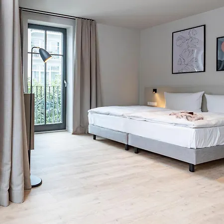 Aparthotel Gustav *