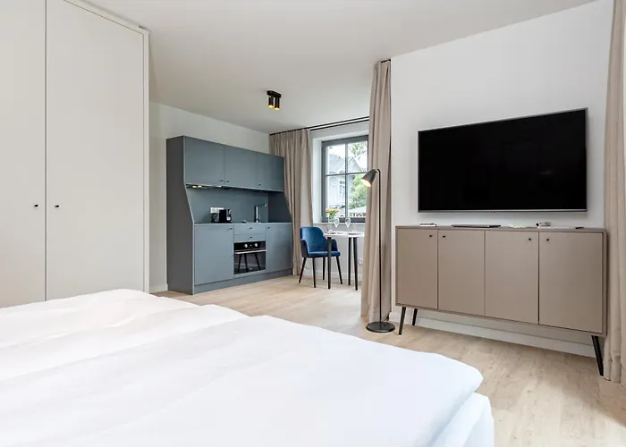 Gustav 4* Остзебад Бинц