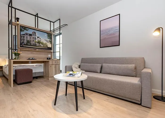 Gustav Апарт-отель 4*